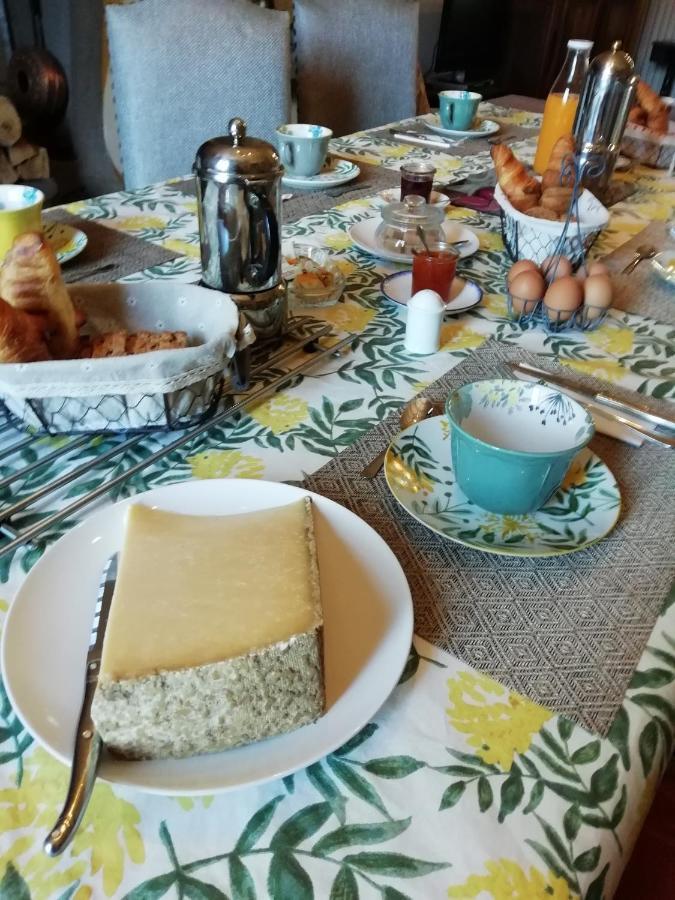 Bed and Breakfast Domaine Les Pradets La Bourboule Esterno foto